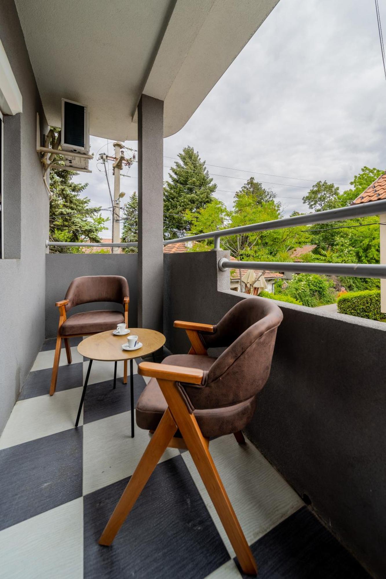 Apartmani 41 U Beogradu Voždivac Exterior foto